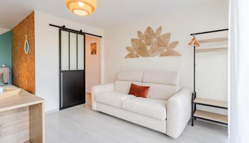 Queen Room with Garden View