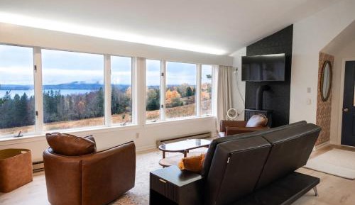 Studio with Lake View