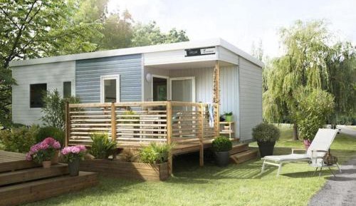 Bungalow (4 Adults + 2 Children)