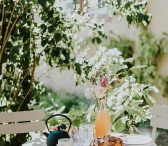 One-Bedroom Apartment with Garden View