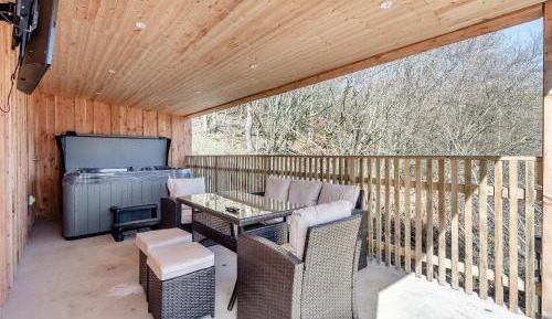 Three-Bedroom Vacation Home 