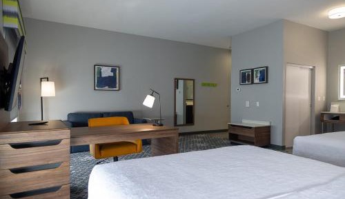 Studio Suite with Two Queen Beds and Sofa Bed - Non-Smoking