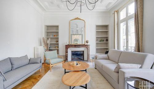 Two-Bedroom Deluxe Apartment