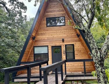 One-Bedroom Cottage