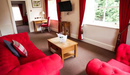 Superior Family Room