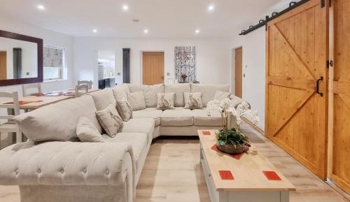 Two-Bedroom Holiday Home