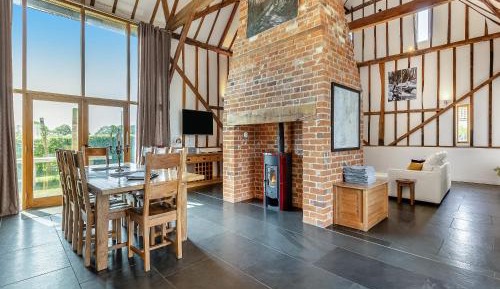 Five-Bedroom Holiday Home