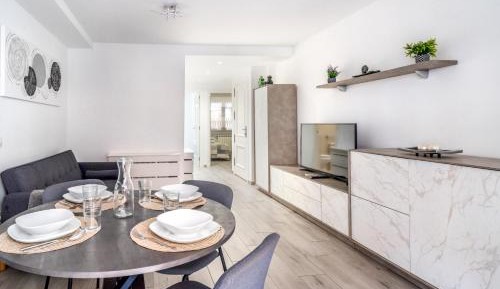 Two-Bedroom Apartment with Terrace