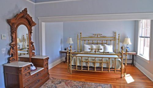 King Suite
