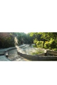 Deluxe Bungalow with Garden View