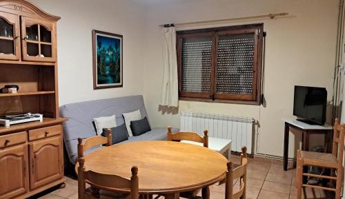 Apartment 1rA - Two Rooms