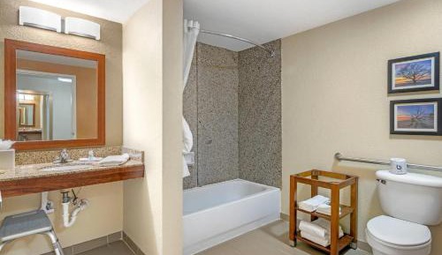 King Suite - Disability Access/Non-Smoking