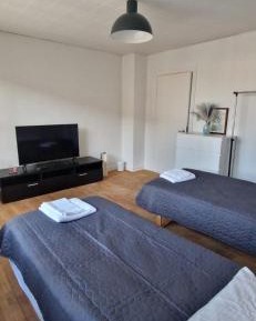 Twin Room with Shared Bathroom