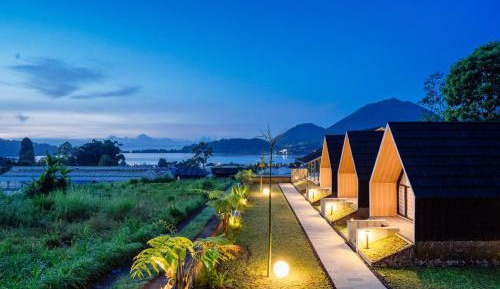 Double Room with Lake View