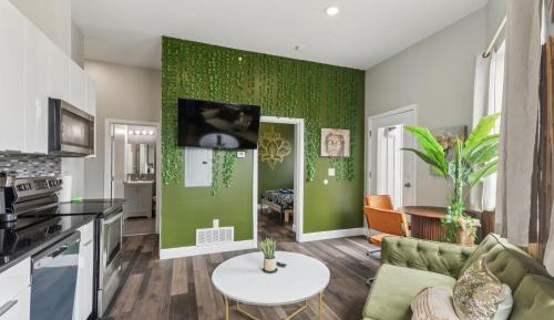 One-Bedroom Apartment with Balcony