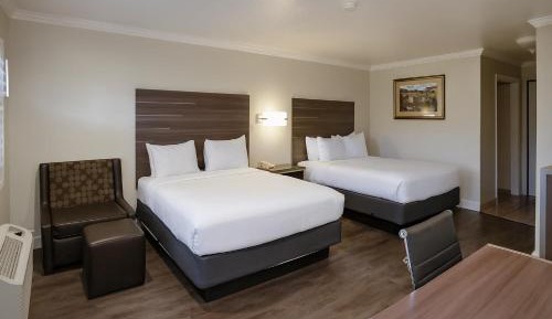 Queen Room with Two Queen Beds