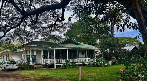 Triple Room with Private Bathroom
