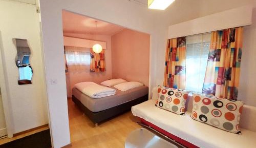 Bungalow with Double Bed and Private Parking