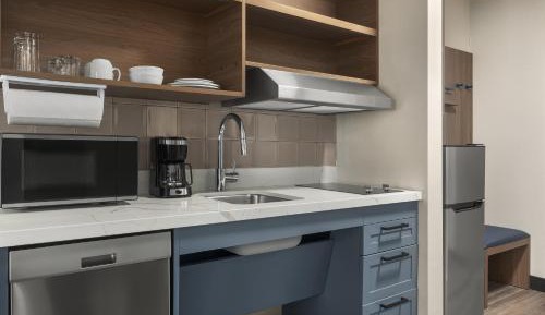 Studio King Suite - Mobility Accessible with Walk-In Shower