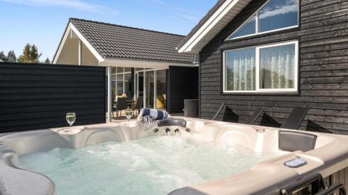 Seven-Bedroom Holiday Home