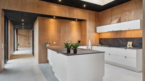 Seven-Bedroom Holiday Home