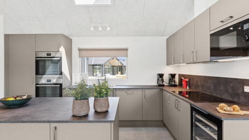 Seven-Bedroom Holiday Home