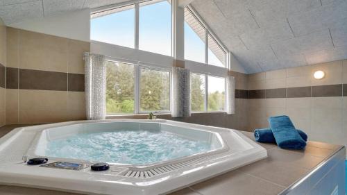 Twelve-Bedroom Holiday Home