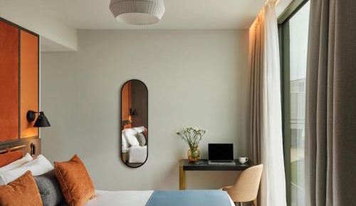 Two Bedroom Trackside Residence