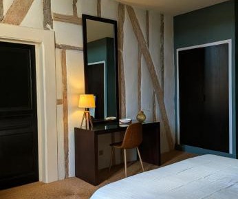 Double or Twin Room with View