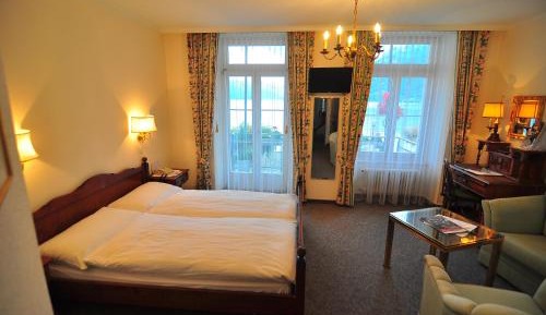Comfort Room with Lake View and Balcony