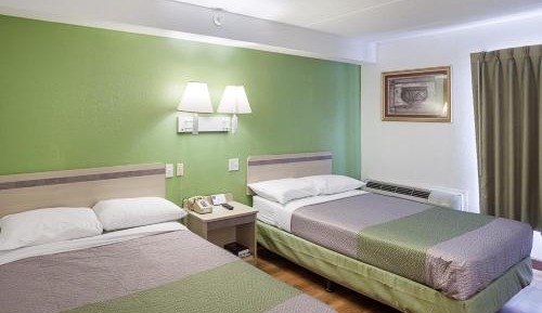 Quadruple Room - Non-Smoking