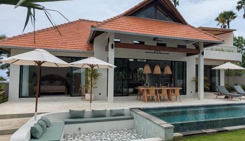 Deluxe Villa