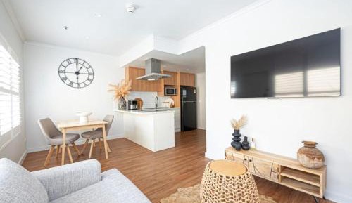 Two-Bedroom Deluxe Apartment