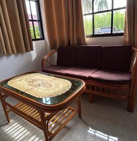 Family Studio with Garden View