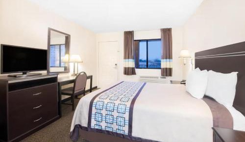 King Room - Non-Smoking