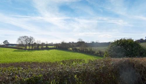 Three-Bedroom Vacation Home 