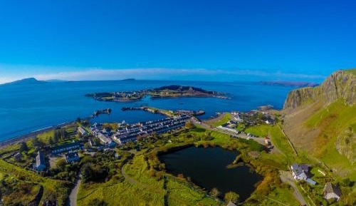 Two-Bedroom House - Rockpool