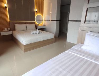 Deluxe Triple Room