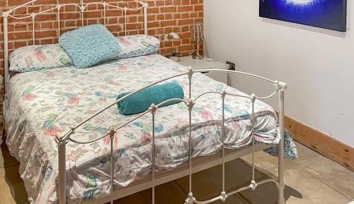 Six-Bedroom Holiday Home