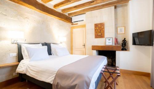 Standard Double Room with Two Double Beds