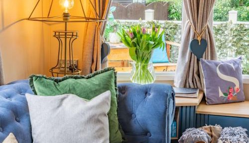 Two-Bedroom Holiday Home