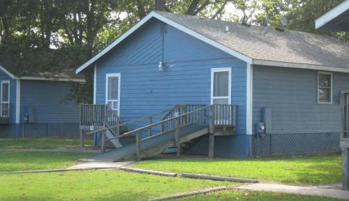 One-Bedroom Cabin