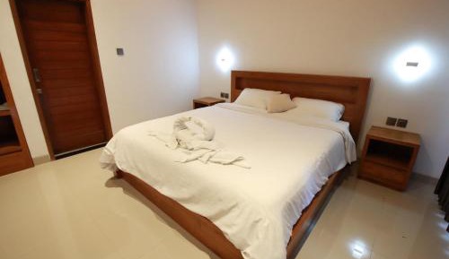 King Room with Pool View