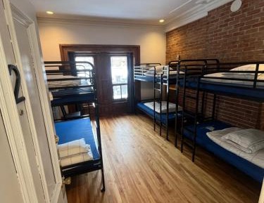 Bed in 6-Bed Mixed Dormitory Room