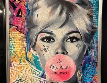 Two-Bedroom Apartment with Terrace and Sea View