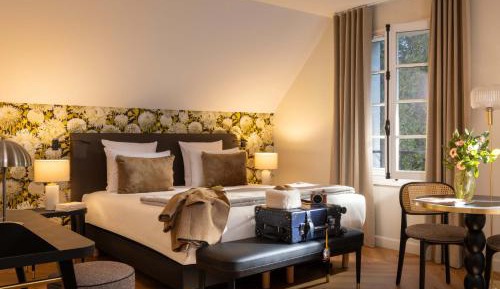 Deluxe Double or Twin Room with Garden View