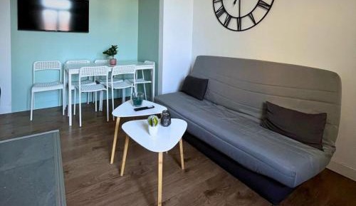 Two-Bedroom Deluxe Apartment