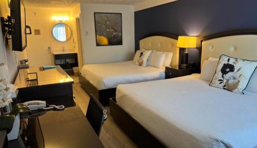 King Room with Two King Beds - Non-Smoking