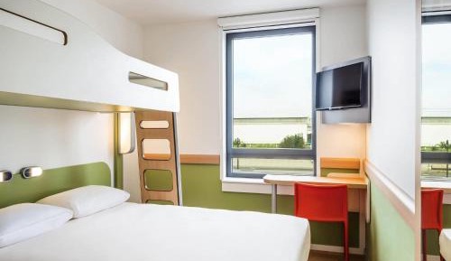 Triple Room with a Large Bed and Bunk Bed