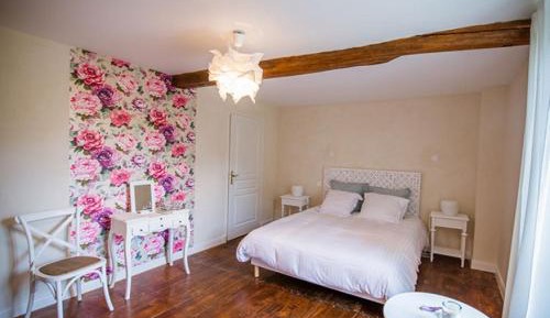 Deluxe Room 1